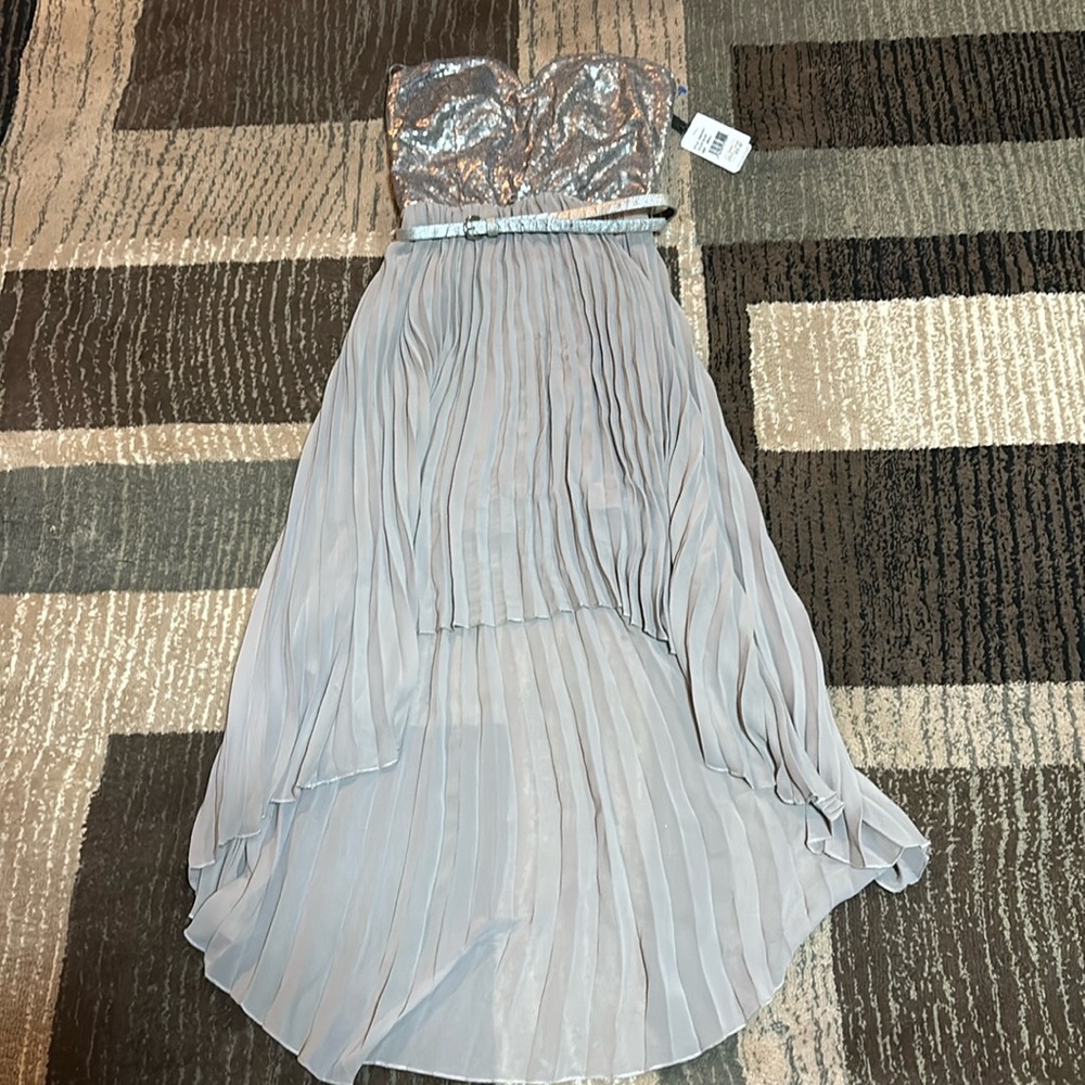Silver cocktail dress Women’s Small